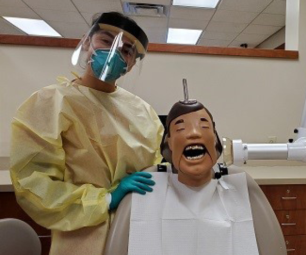 Image of dental hygiene student